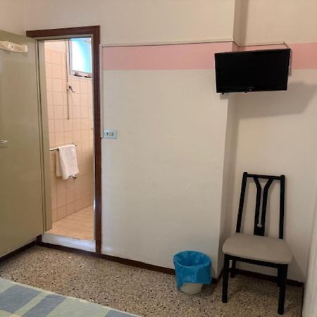 Hotel Nives 리미니 외부 사진