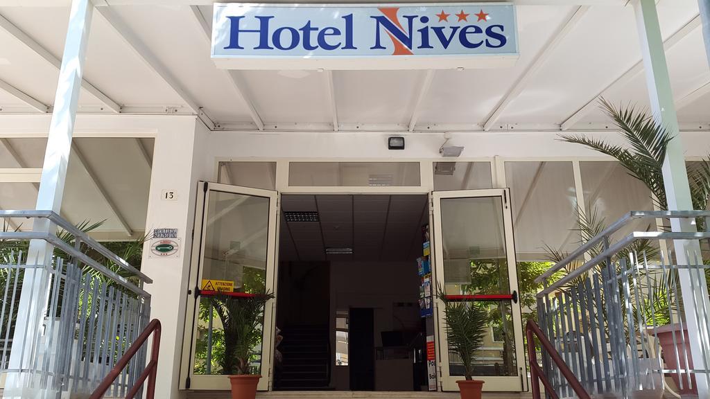 Hotel Nives 리미니 외부 사진